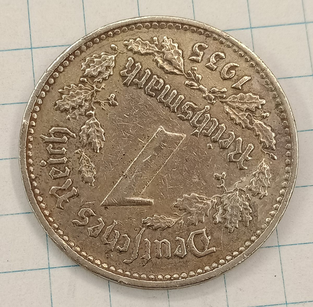 1 ���������� 1935 �������� 3 ���� J
