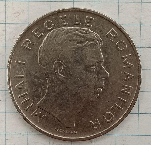 100 ��� 1944 �������
