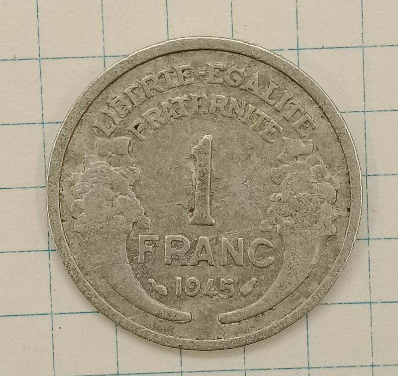 1 ����� 1945 �������
