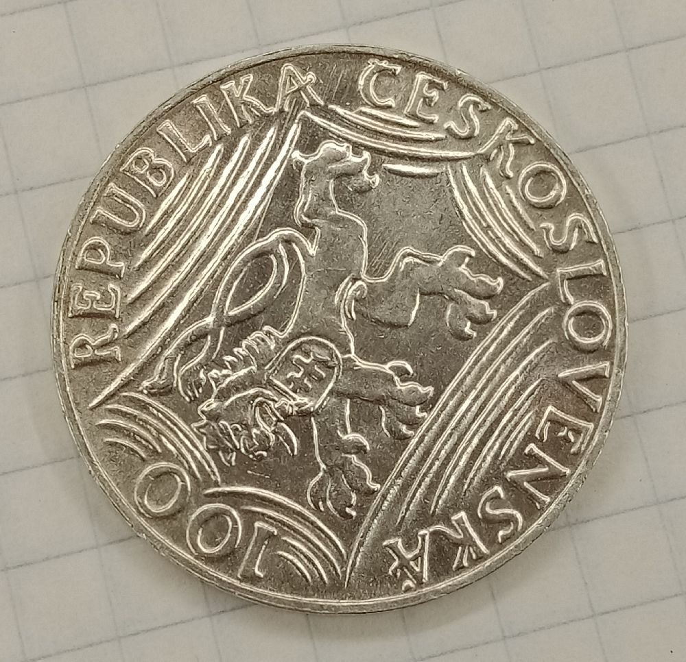 100 ���� 1949 ������������ - ������
