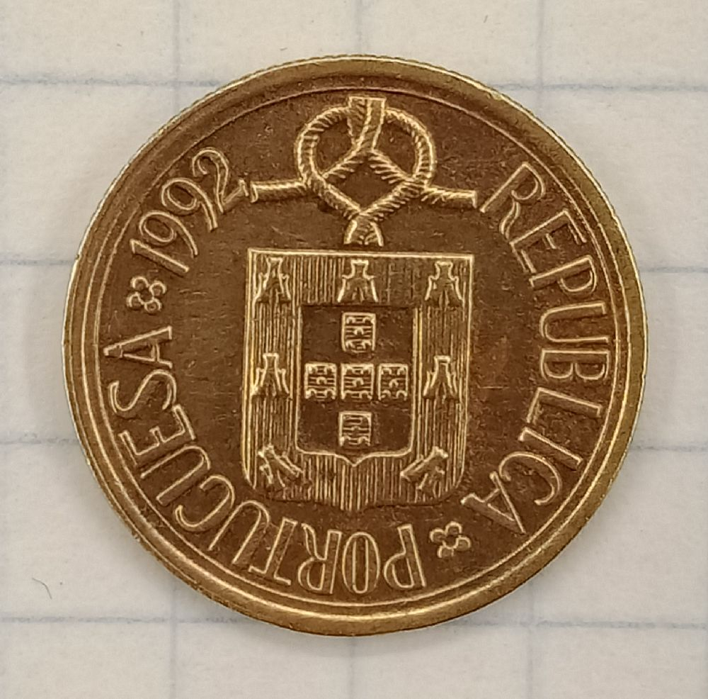1 ������ 1992 ����������
