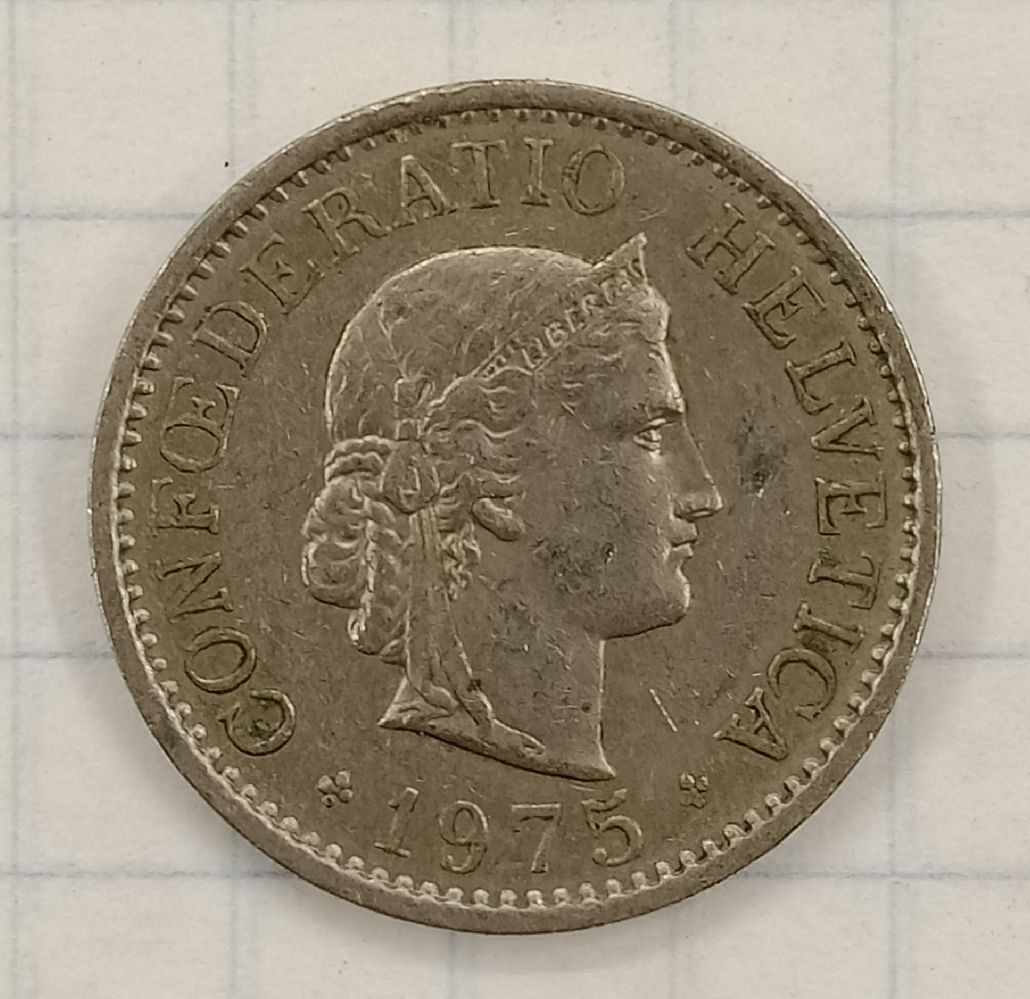 10 �������� 1975 ���������
