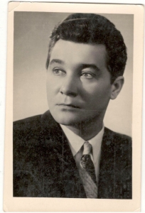 �. ����������, 1961 �.